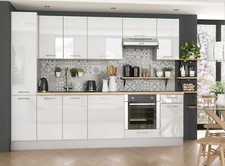 Kitchen Cabinets Fully Fitted